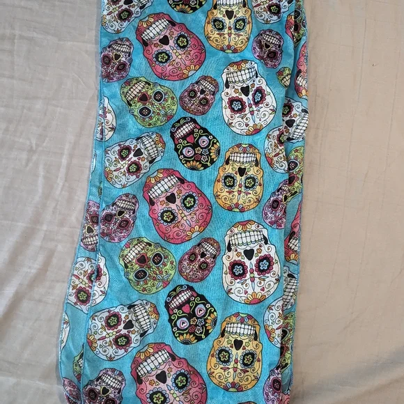 Turquoise sugar skull scarf - Picture 1 of 1